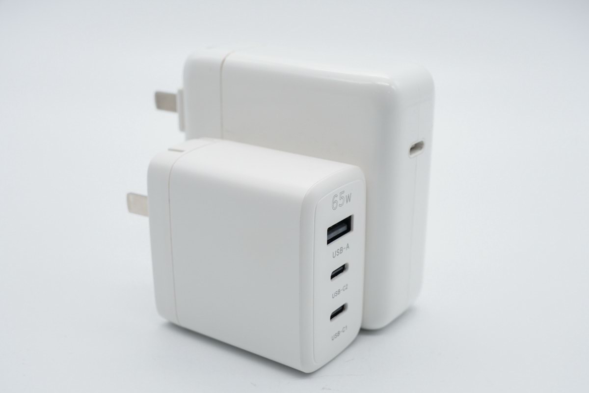 華科生發(fā)布65W三口充電器，氮化鎵方案支持多設(shè)備同時(shí)充電-充電頭網(wǎng)